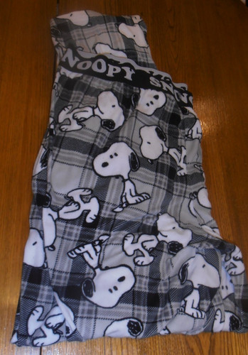 New peanuts snoopy all over - new-peanuts, "snoopy