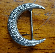 vintage SILVER & marcasite crescent moon brooch -673