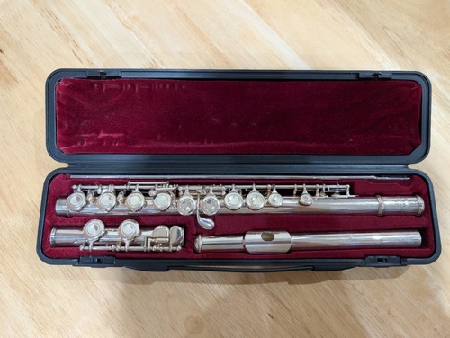 Yamaha yfl 211sii flute with - yamaha,
