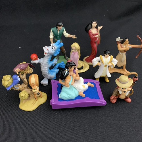 Tangled aladdin pocahontas - /,