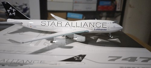 Star alliance 747 lufthansa - star,