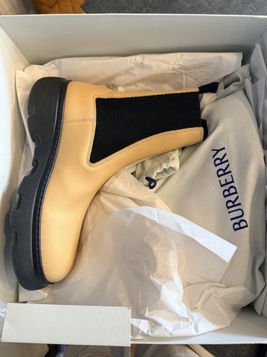 Burberry leather chelsea - leather,