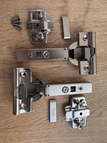 Titus soft close - , hinges