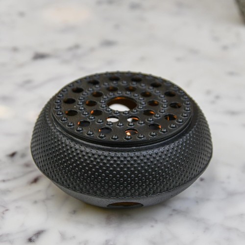 Black oriental cast iron - "oriental",