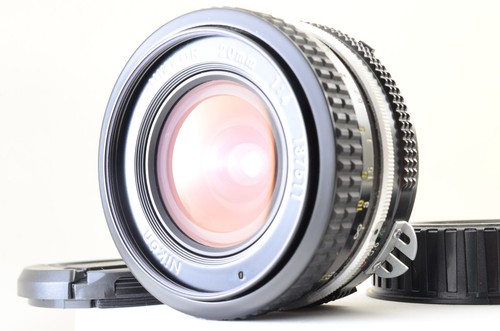Nikon nikkor 20mm 4 - f/4, wide
