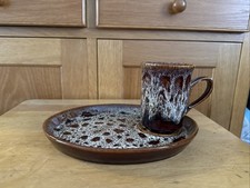Fosters Pottery Honeycomb Snack Set (Mug & Plate)