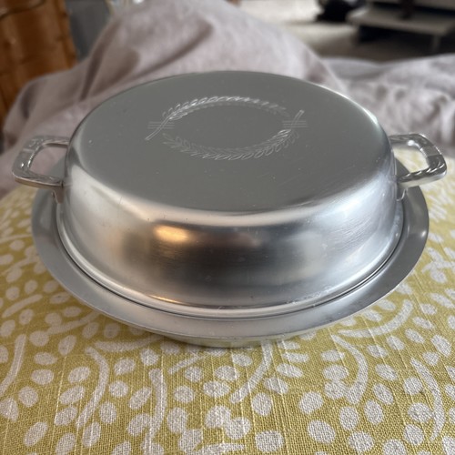 Kensington ware covered dish - covered,