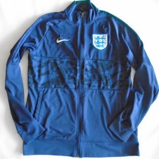 Nike England Football Track