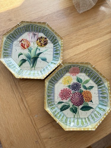 Vintage floral wall plates - floral,
