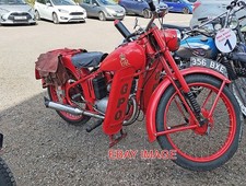 PHOTO  1961 BSA BANTAM 356BXE