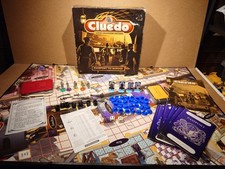 Cluedo Super Challenge Edition Passport to Murder Board Game 2 PIECES MISSING