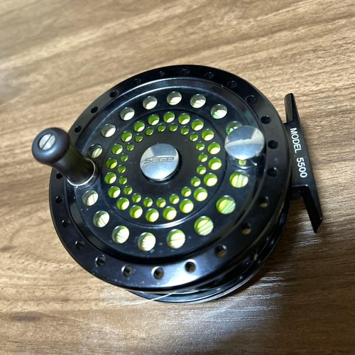 Sage model5500 fly reel - sage,