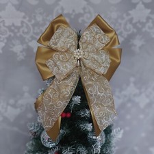 Christmas tree ribbon
