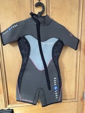 Aqualung Shorty 5.5mm Wetsuit - Women’s XS or Teenager - Hardly Worn