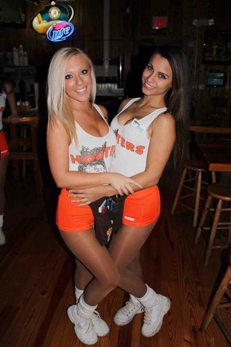 Cheerleader hooters girl shiny - girl,