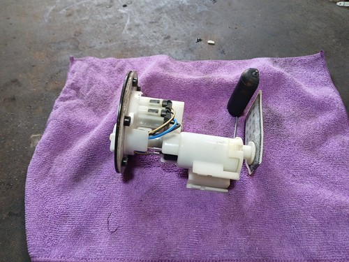 Yamaha cygnus 125 fuel pump - yamaha,