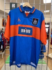 Queens Park FC Away 1999/01