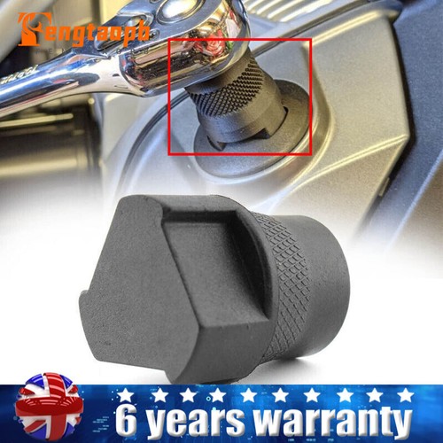 Oil filler cap - cap, removal