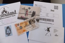 Banksy signed tenner &