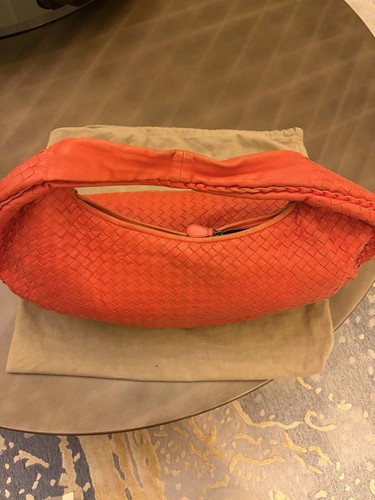 Authentic bottega veneta - bottega,