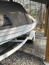 1999 Bayliner 1954 Capri