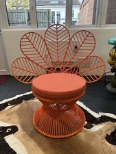 Vintage Retro Orange Petal