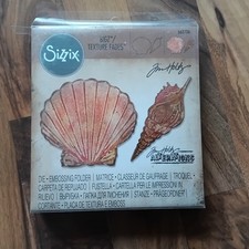 Sizzix Tim Holtz Alterations Seashells 662706 Bigz Die and Embossing Folder