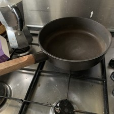 Eva Solo Frying Pan Black Oak/Aluminum 24 cm designer Nordic collection 