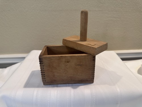 Vintage primitive butter press - primitive,
