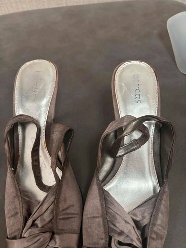 Barratts vintage taupe - barratts,