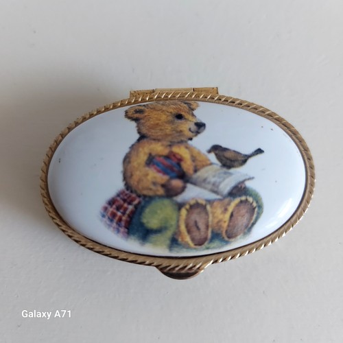Vintage enamel gold tone pill - vintage,