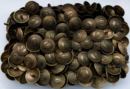 Buttons 23mm 19mm aged - 23mm, antique