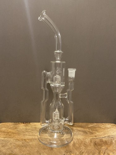 Glass art hornet recycler - 2k,