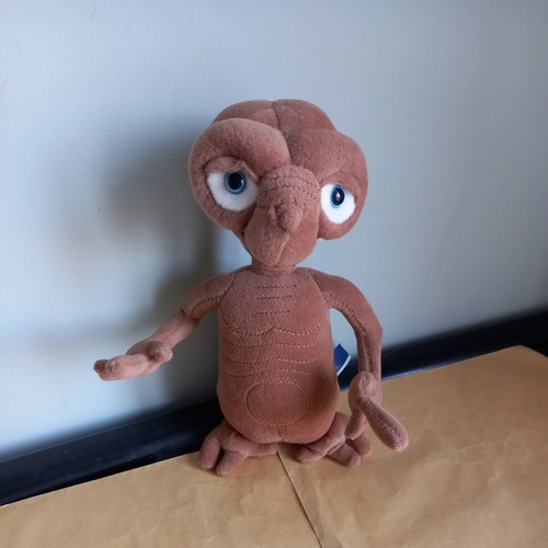 The extra terrestrial 8 - the, 8"