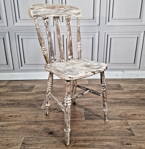 Antique farmhouse distressed - farmhouse,