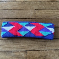 Vintage Retro Geometric Winter