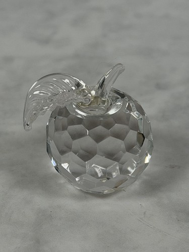 Clear faceted small crystal - faceted,