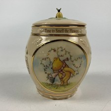Ardleigh Elliott Classic Pooh Porcelain Music Box Time to Smell the Flowers
