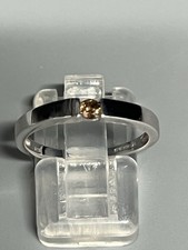 9ct WHITE GOLD COGNAC DIAMOND