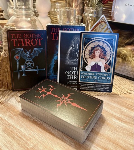 The gothic tarot - the,