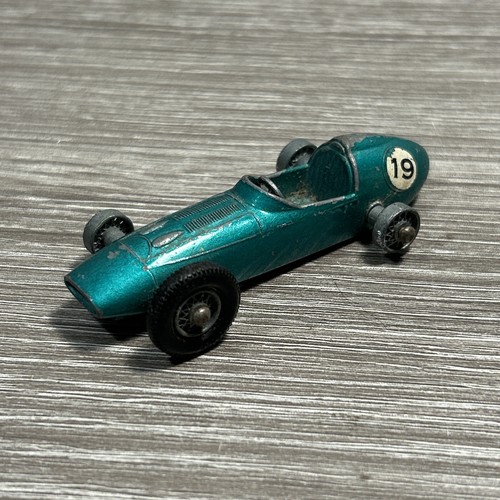 Matchbox lesney aston martin - aston,