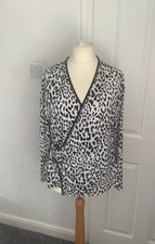 joseph ribkoff ladies cross over top with buckle uk size 20