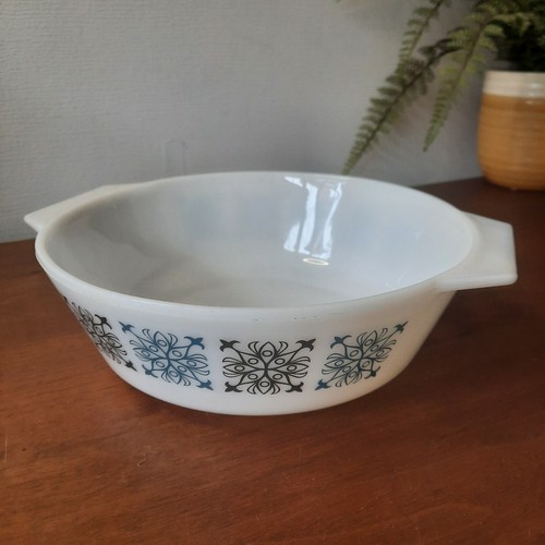 Vtg jaj pyrex - 1,