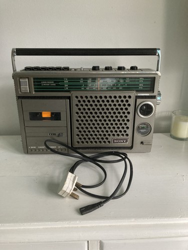Vintage sony 270 radio - cf-270-l,