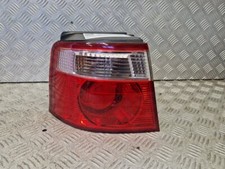 KIA CARENS REAR LIGHT