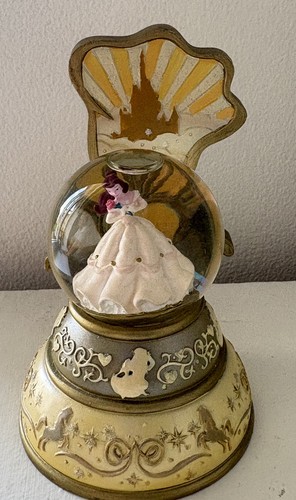 Walt disney snow globe belle - disney, ~