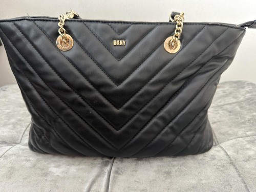 Dkny black leather medium - black,