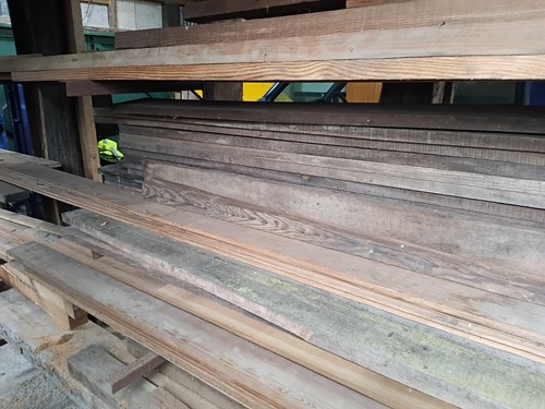 Pitch pine workshop - pitch,