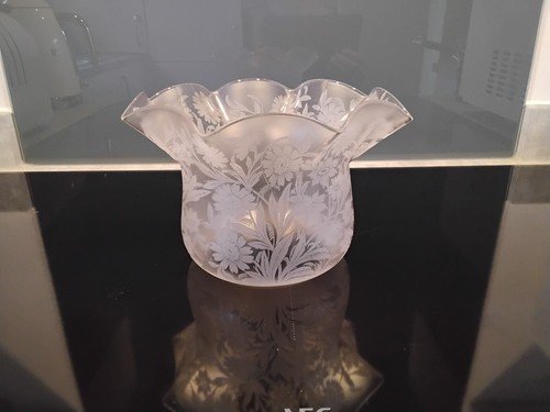 Crystal etched glass comet - comet, gas