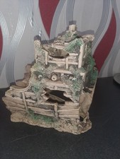 28 X 28 cms LARGE HALF  SHIPWRECK/GALLEON FISH TANK/AQUARIUM ORNAMENT